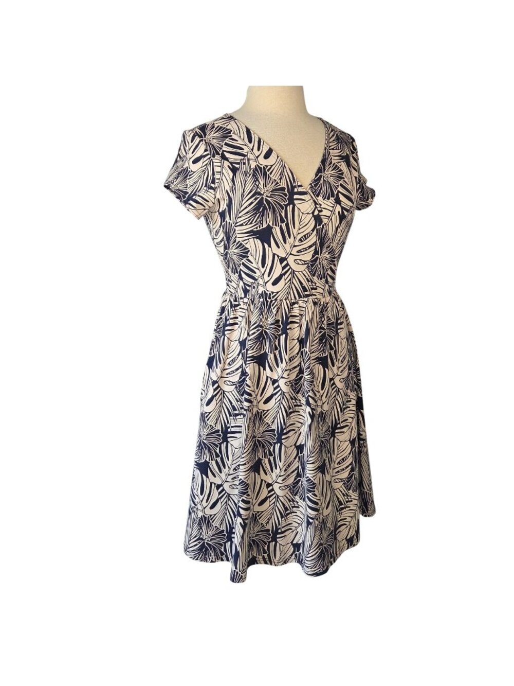 Pact Midnight Palms Tropical Leaf Print Faux Wrap SS Dress Navy & Buff Size M